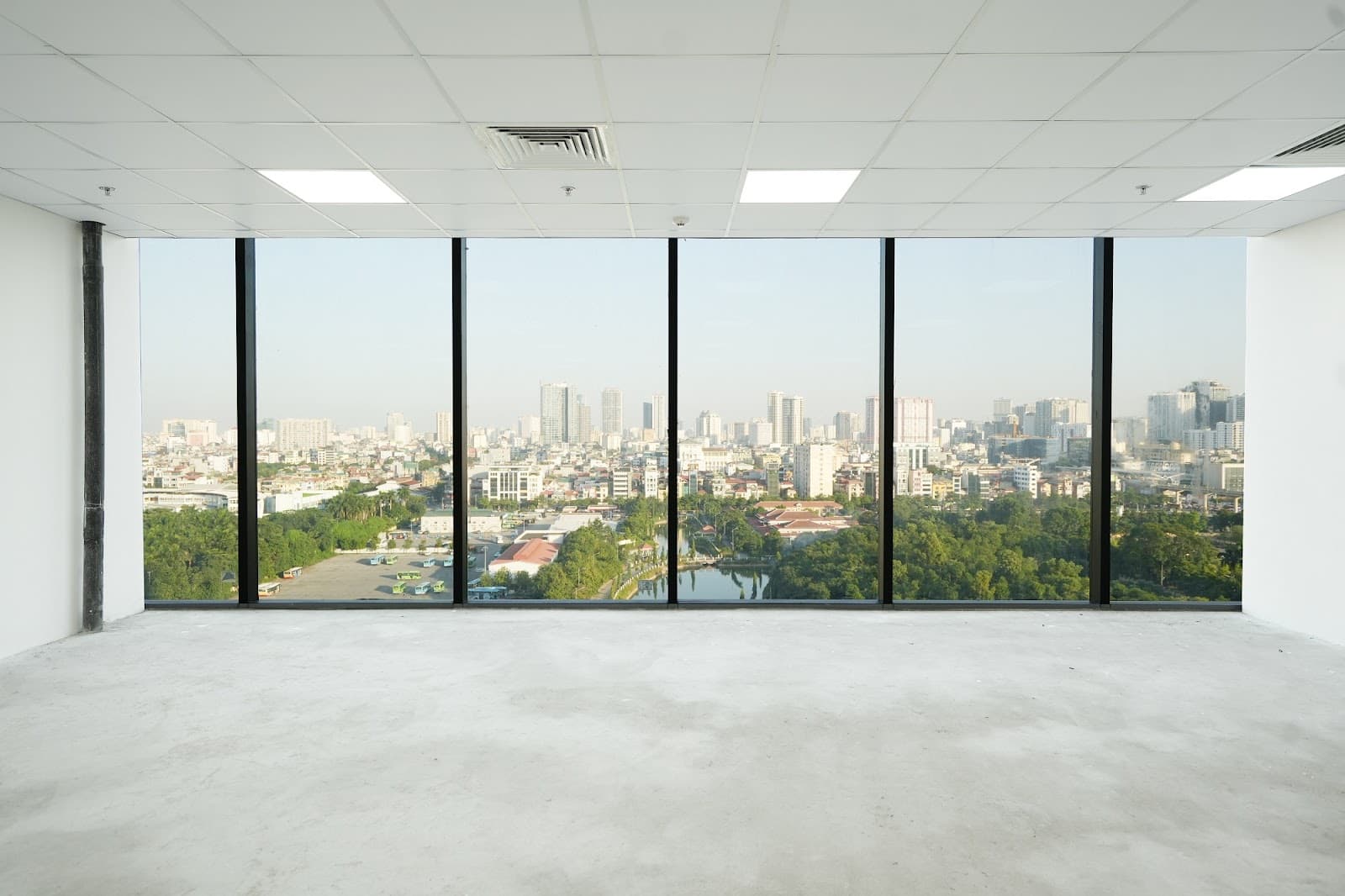 Chi tiết bàn giao ô sàn văn phòng tại Rox Tower Goldmark City